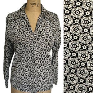 Vintage 70s Dagger Open Collar Brown Geometric Top